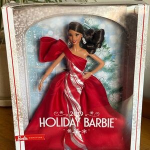 2019 Holiday Barbie NRFB